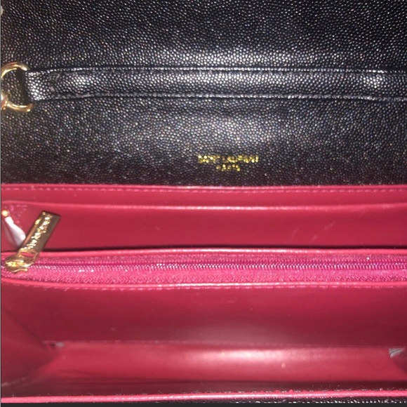 Beautiful Black Leather Bag - Picture 4 of 8